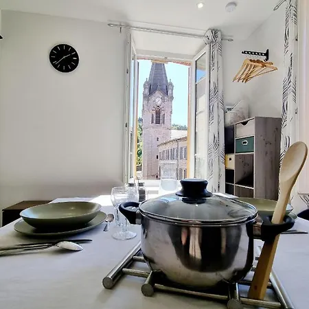 Ecouter Le Silence A 公寓 Lalouvesc